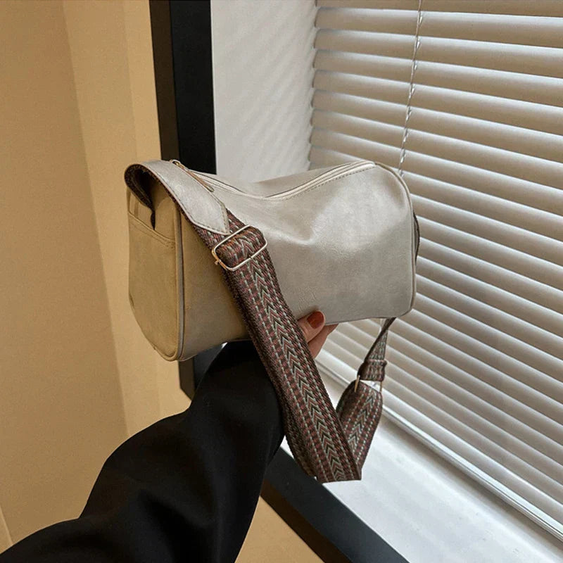 Bergfrid | Stylish shoulder bag with modern strap