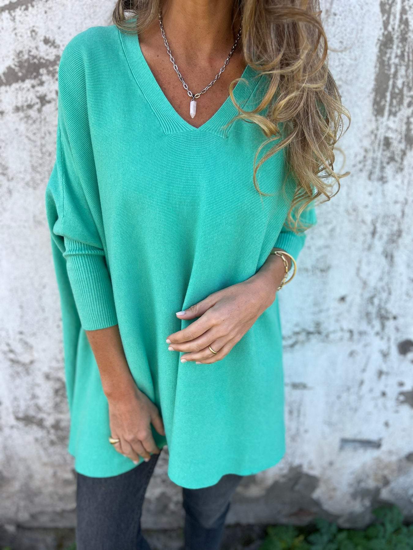 Hannah – V-Neck Sweater