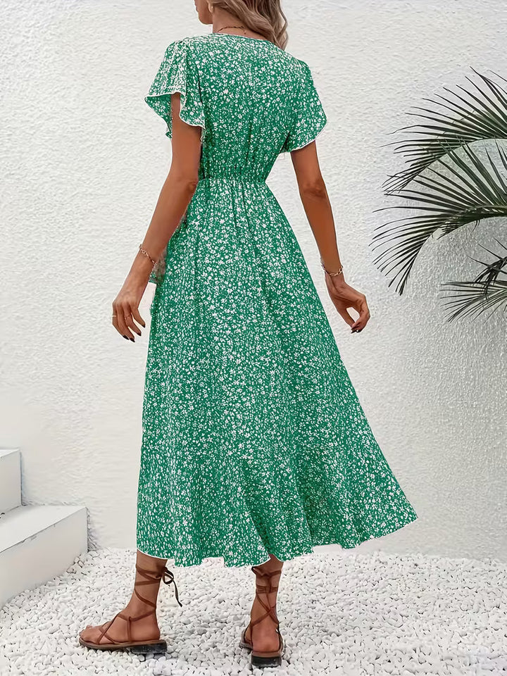 Elara | Flowing, Body-Hugging Wrap Dress
