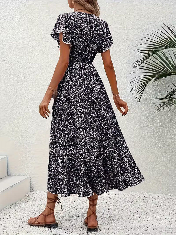 Elara | Flowing, Body-Hugging Wrap Dress
