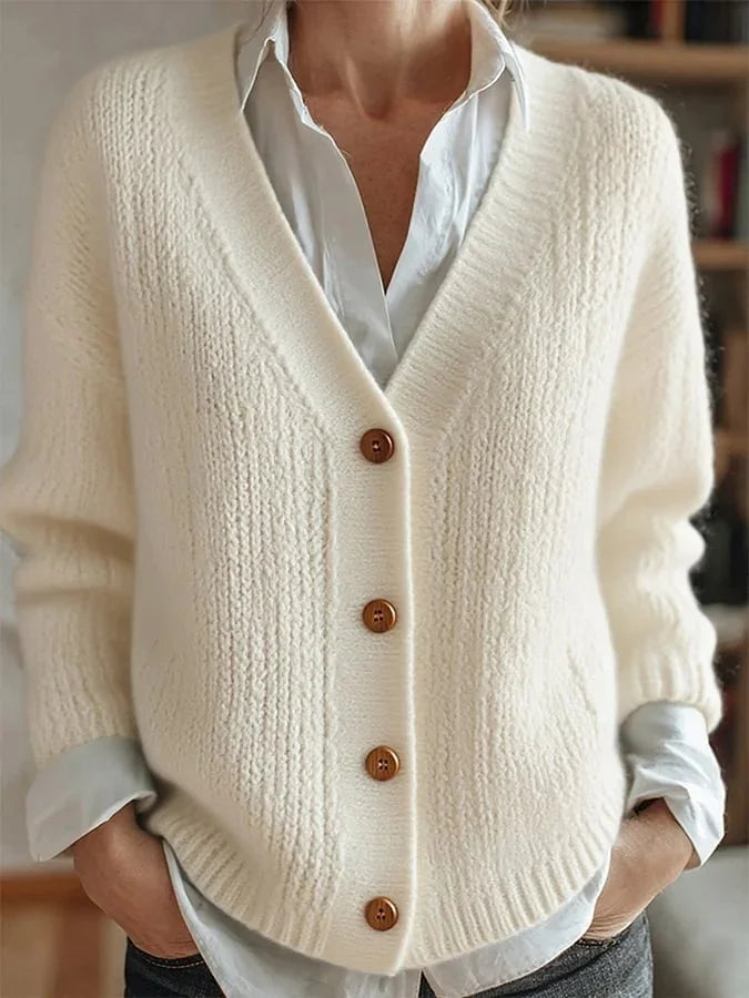 Merida | Women's Long Sleeve V-Neck Vintage Winter Cardigan