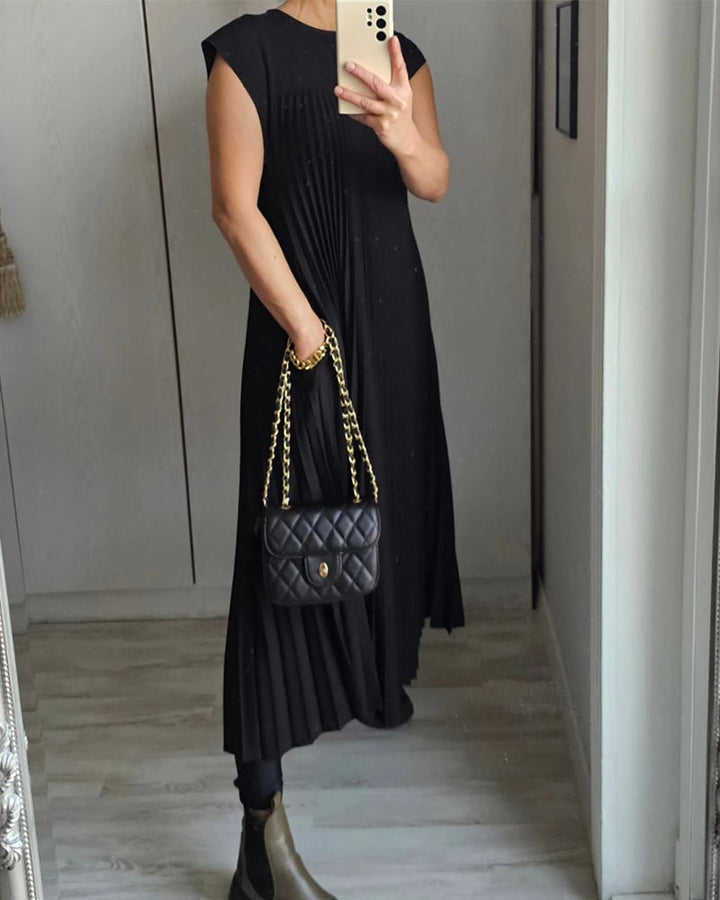 Jolijn | Women's Sleeveless Round Neck and Comfortable Dress with Pockets
