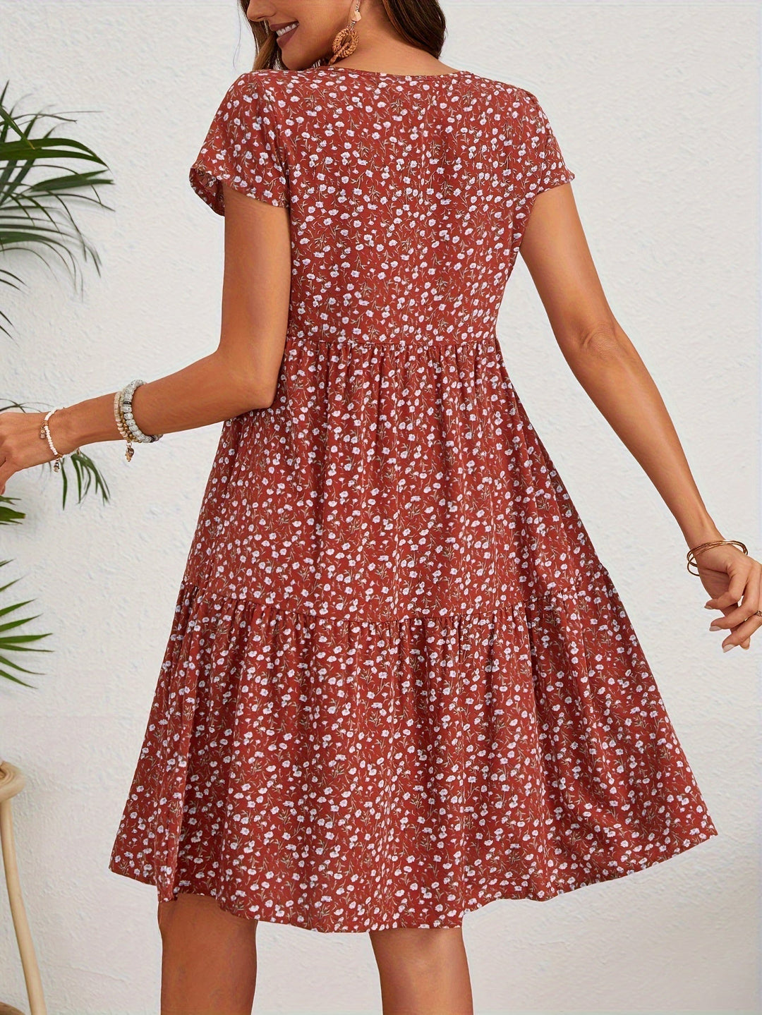 Valeria | Women's Short Sleeve Round Neck Mini Vintage Floral Dress