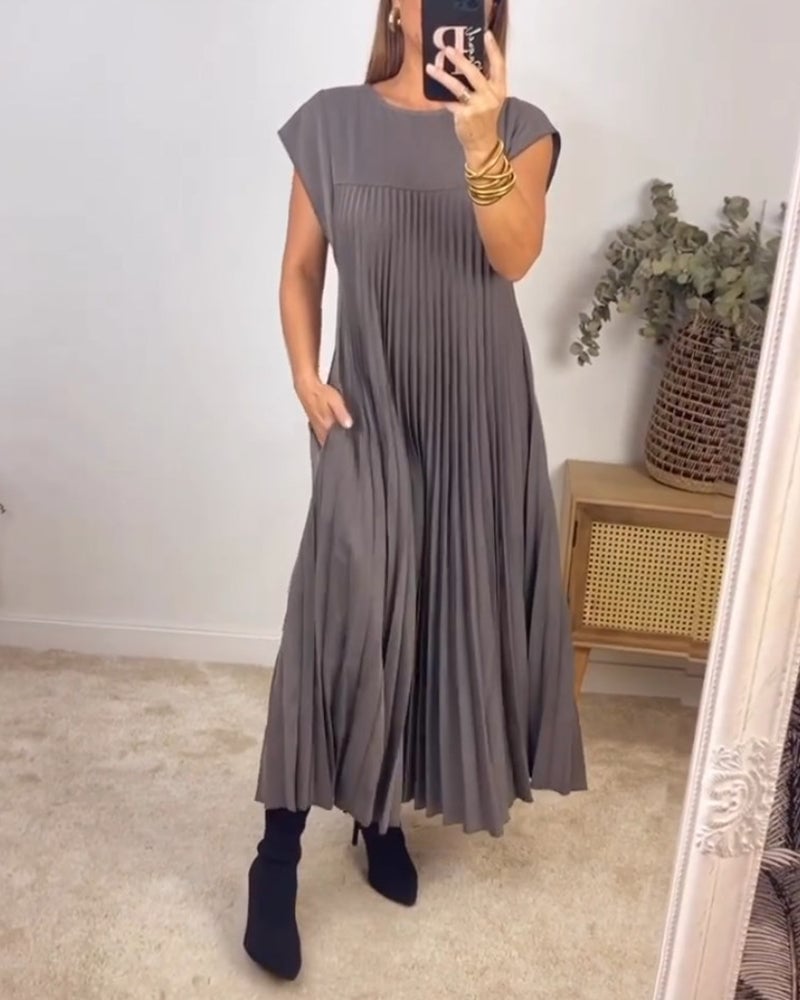 Jolijn | Women's Sleeveless Round Neck and Comfortable Dress with Pockets