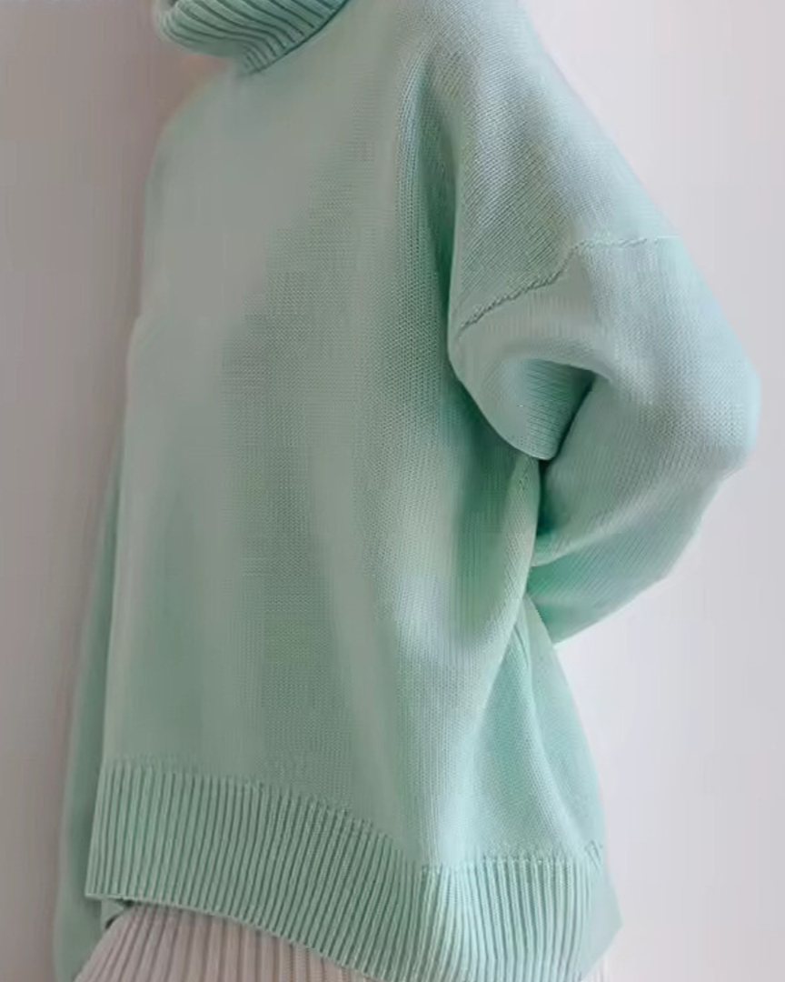 Lesley | Women's Relaxed Oversized Turtleneck