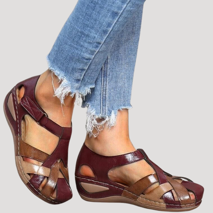 All-Day Wear Women's Closed-Toe Walking Sandals Designed for Comfort