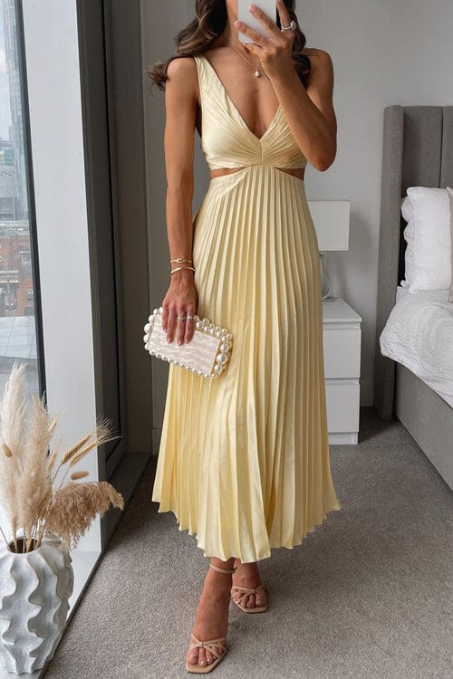 Sanne | Chic Satin Midi Dress with Elegant Pleats