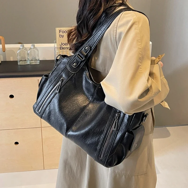 Dakota | Shoulder Bag with Pockets