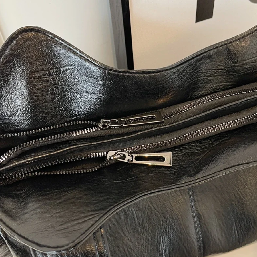 Dakota | Shoulder Bag with Pockets