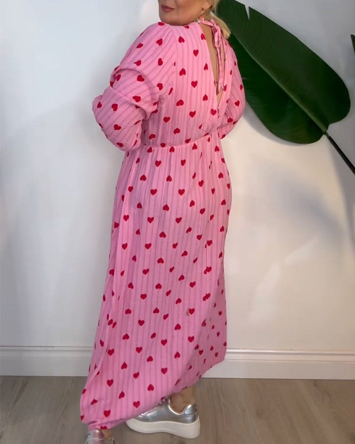 Belle™ – Elegant V-Neck Heart Patterned Dress