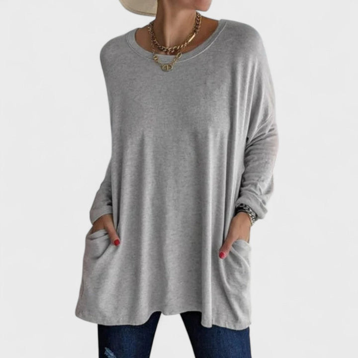Moira | Women's Relaxed Long Sleeve Top