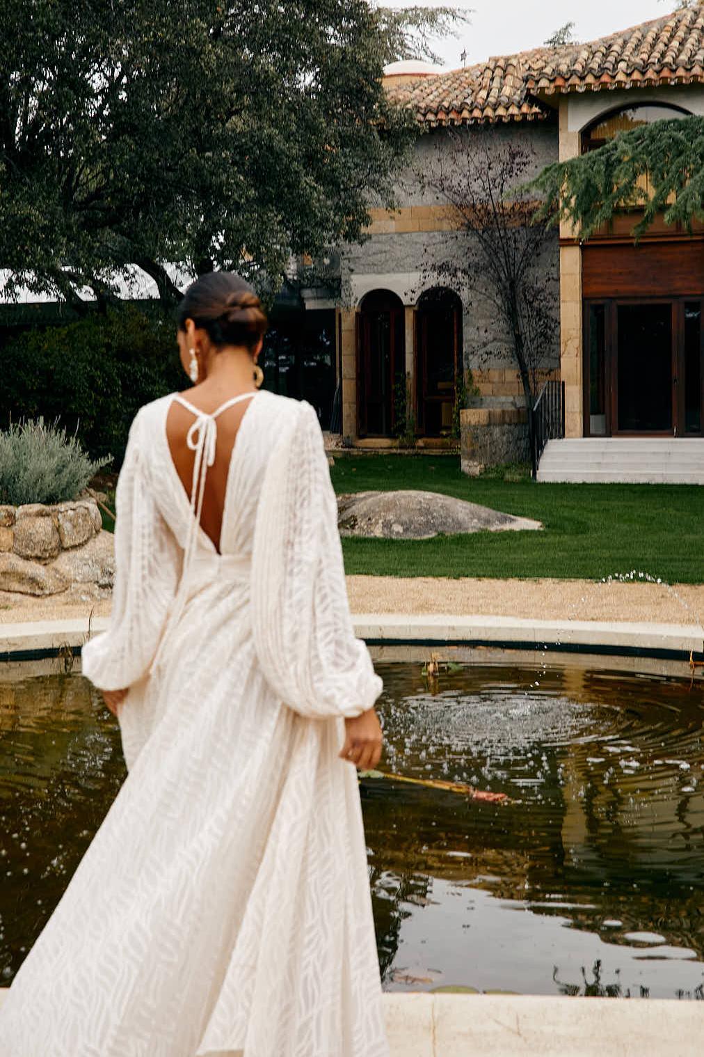 Florie | Elegant Long V-Neck Dress
