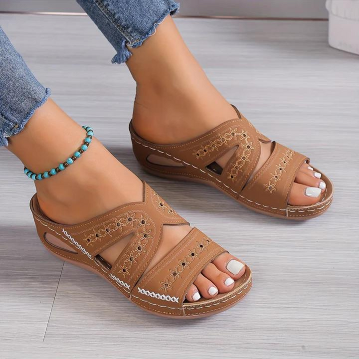 Sandy's™ Orthopedic Sandals for Daily Comfort