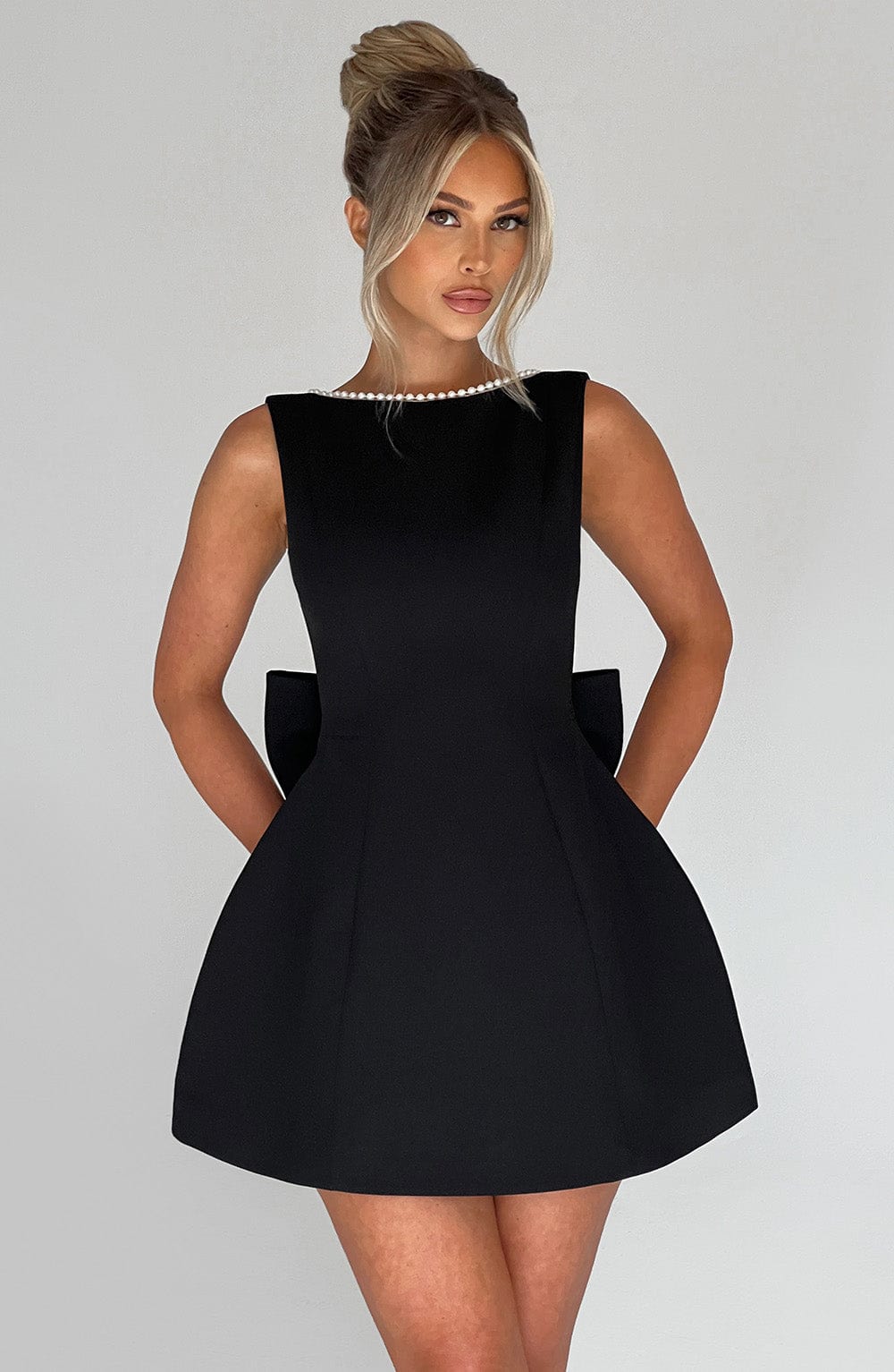 Women's Sleeveless Mini Dress