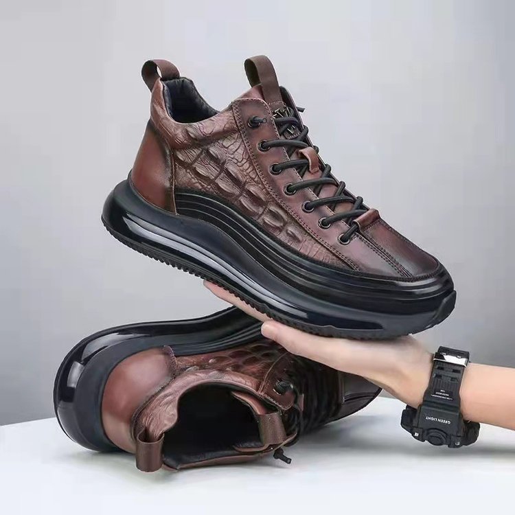 Men's Crocodile Print Lace-Up Sneakers