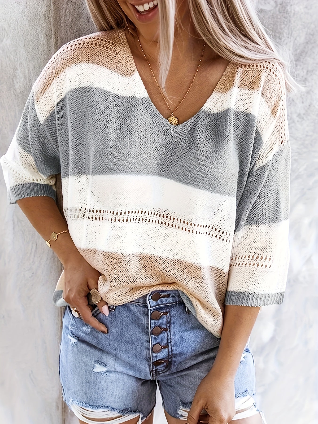 Olga™ - Casual Striped V-Neck Sweater