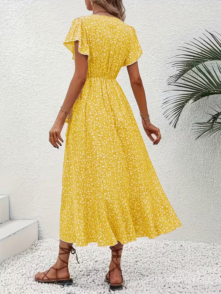 Elara | Flowing, Body-Hugging Wrap Dress
