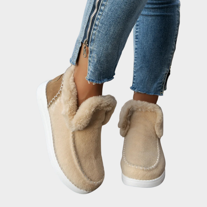 Dakota | Women's Cozy Boots