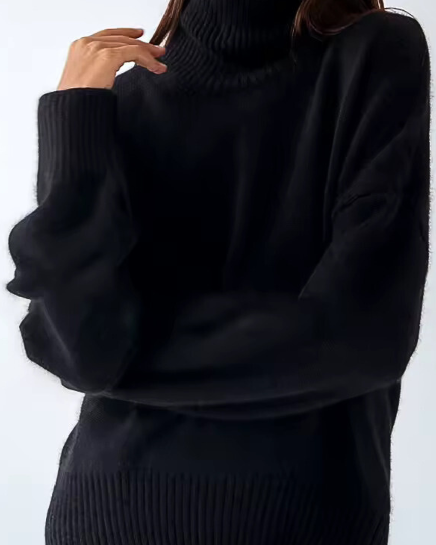 Lesley | Women's Relaxed Oversized Turtleneck