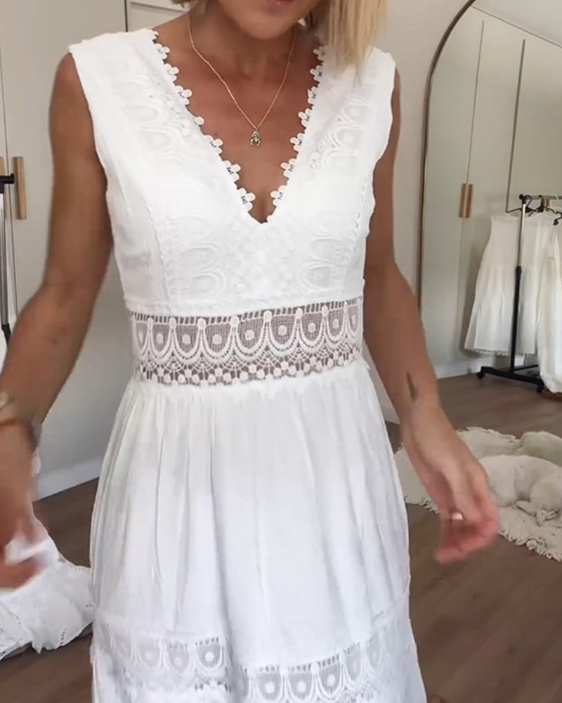 Jolene | Women's V-Neck Mini Chic & Flowy Boho Robe Dress