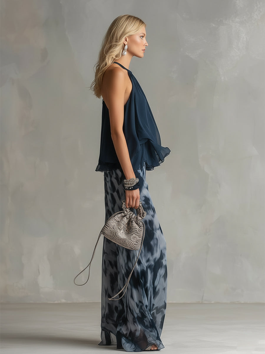 Ludovica – Chic Ensemble with High-Neck Blouse and Flowing Printed Trousers