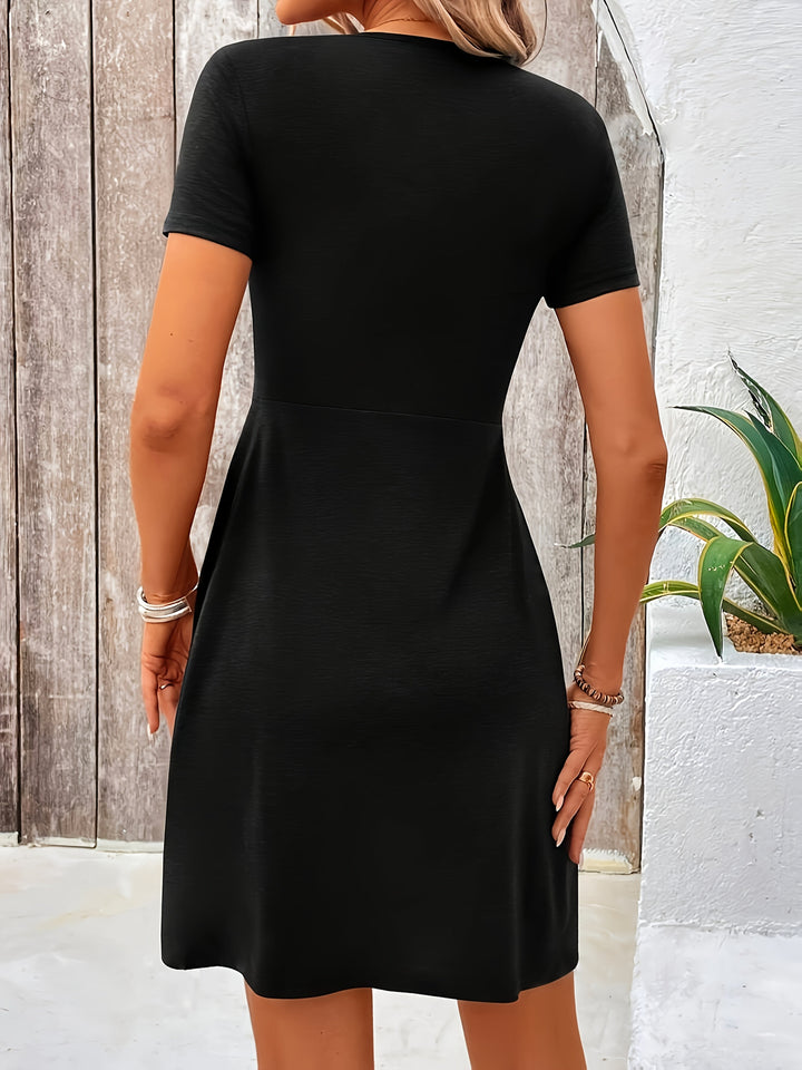 Feliz | Women's Mini Chic Twist Front V-Neck Dress