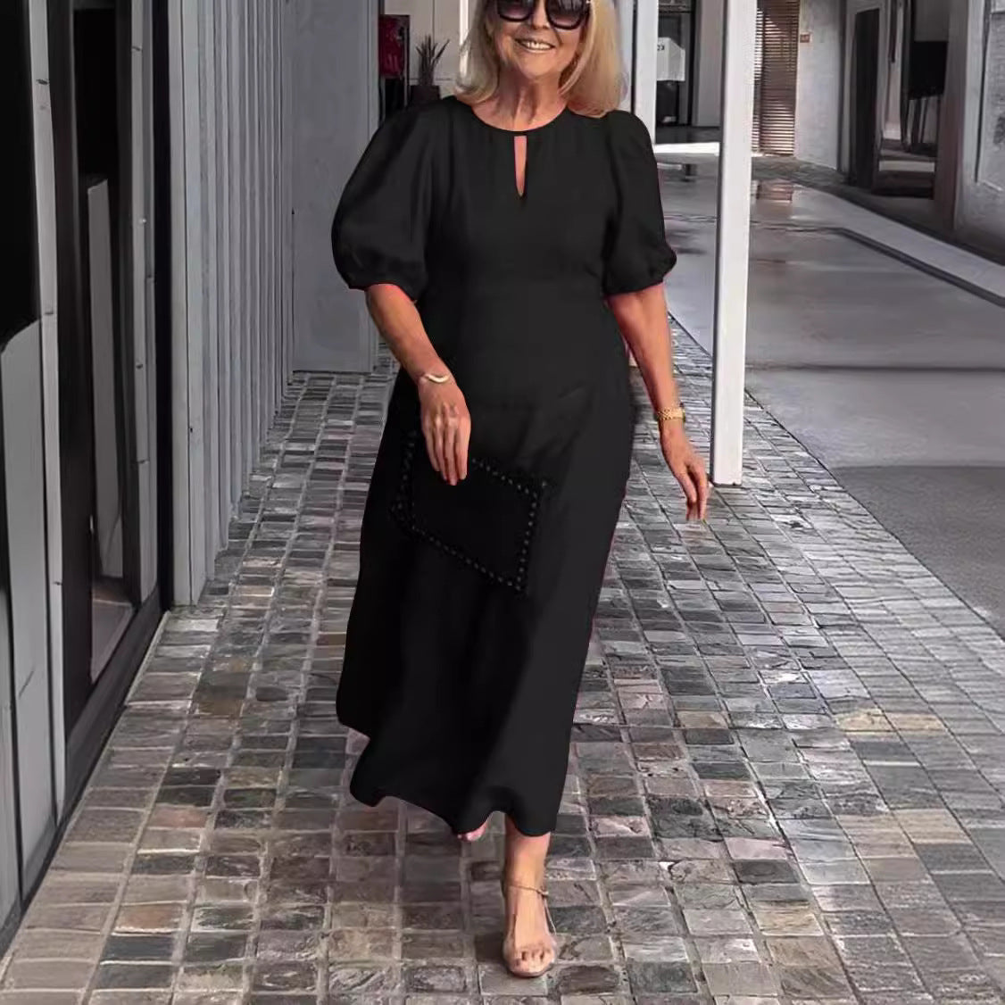 Black (Almost sold out) / 5XL