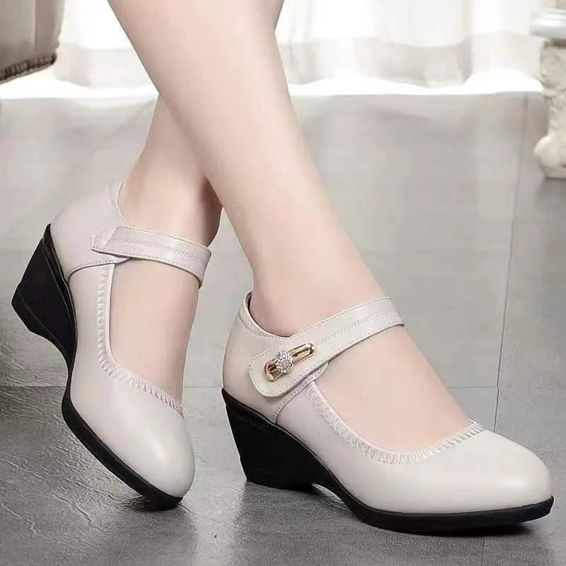 Lydia | Women's Wedge Mary Jane Shoes