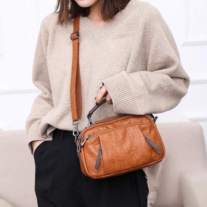 Finbjørg | Small and Versatile Bag in Golden Cognac Shade with Pockets