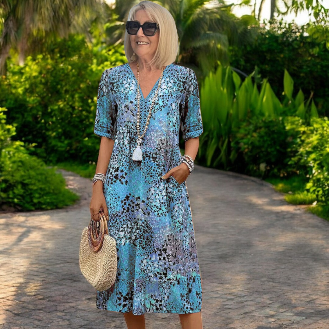Iris – Light Flowing Dress with Flattering Effect