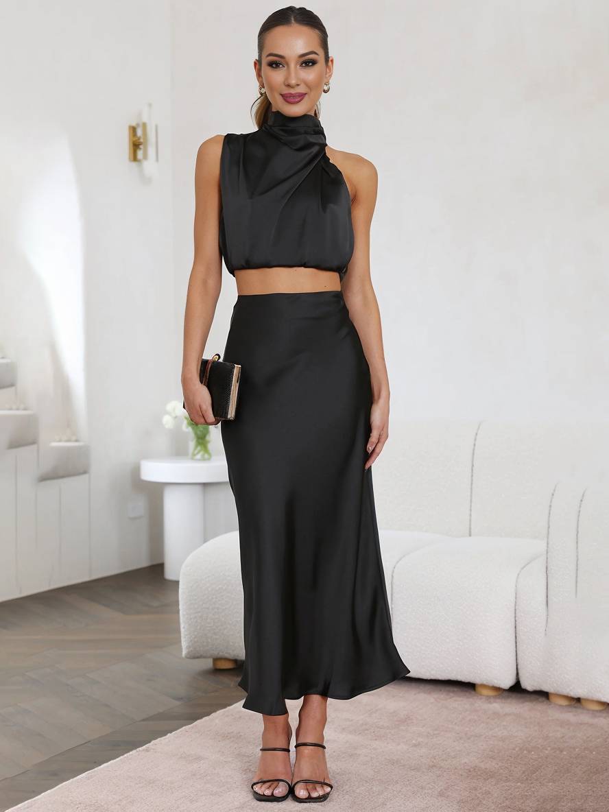 Women's Halter Neck Two-Piece Set with Maxi Skirt