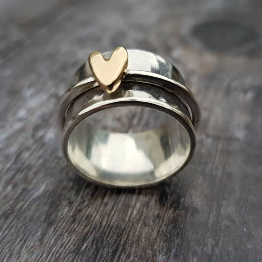 Mireia - Silver Ring with Golden Heart