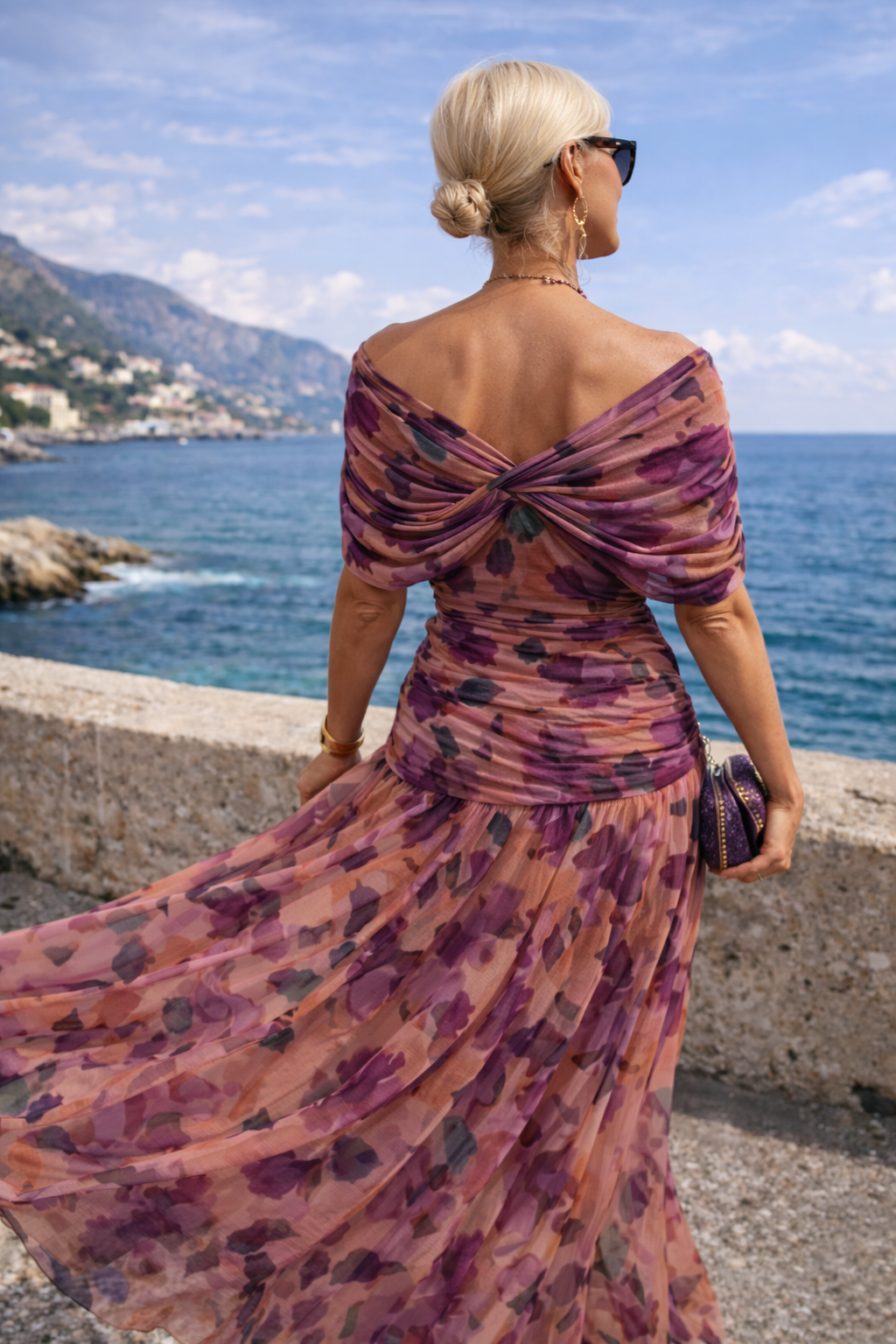 Elegant Maxi Dress for Events with V-Neck