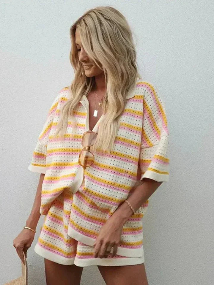 Women's 2-Piece Knitted Set with Striking Contrast Stripes