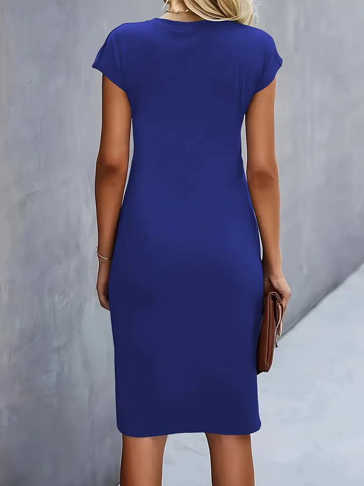 Katrien – Elegant Midi Dress with a Flattering Fit
