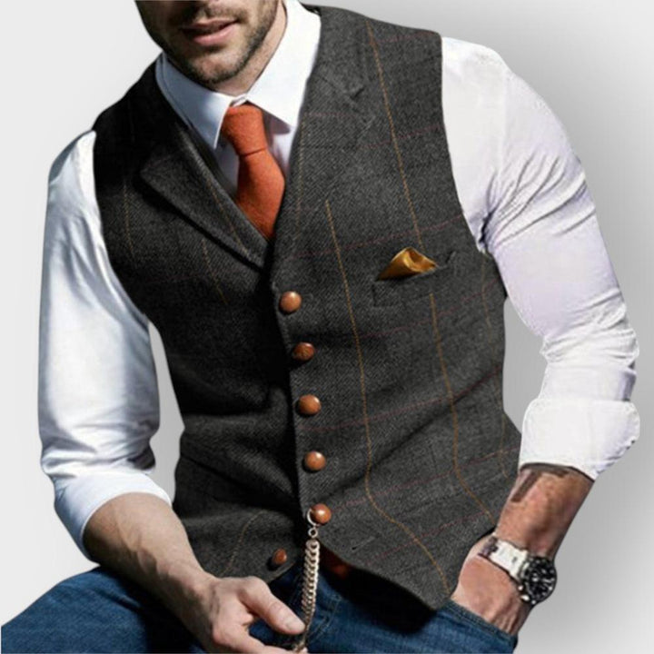 Linus | Elegant and Versatile Vest with Pockets