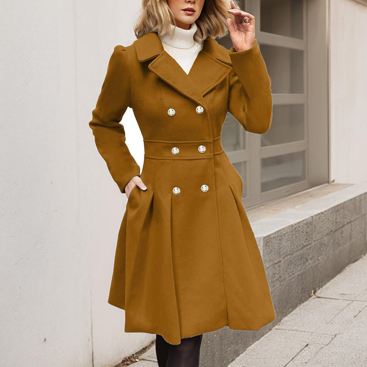Women's coat with long sleeves and pockets