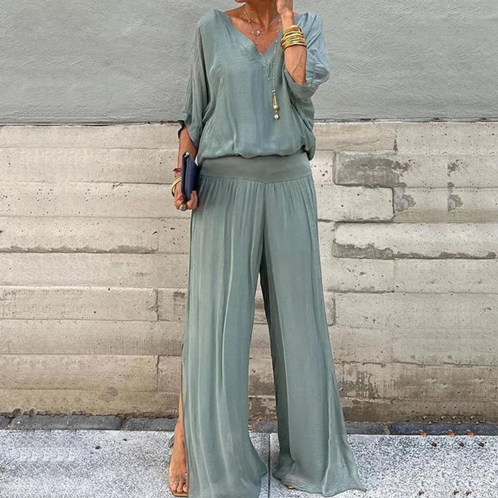 Jonah | Women's Relaxed V-Neck Flowy Lounge Set