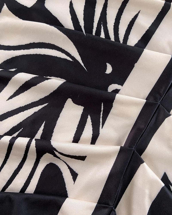 Hodiah™ - Chic Pleated Dress