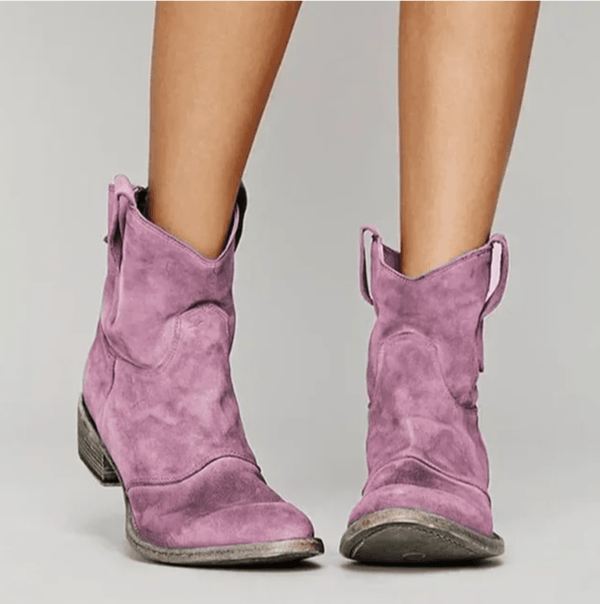 Lyla™ - Ridge Suede Boots