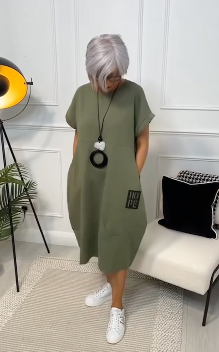 Zuzanna | Women's Short Sleeve Maxi Airy Summer Dress with Round Neckline and Pockets