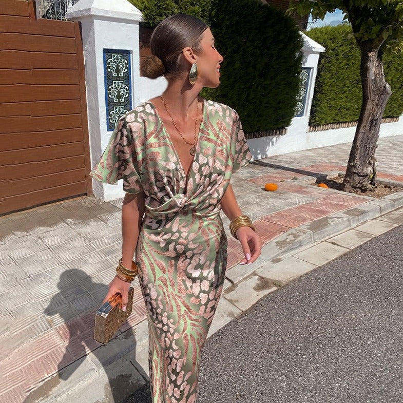 Kelsey | Women's Long dress with V-neckline and twisted detail