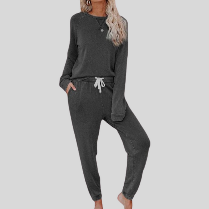 Josie | Women's Casual Long Sleeve & Sweatpants Set