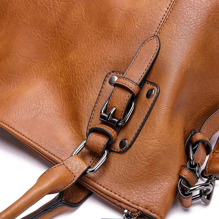 Dagfrid | Versatile and stylish bag in warm caramel color