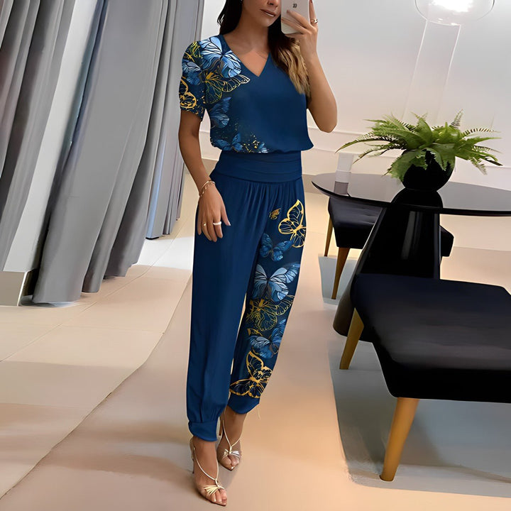 Daphne | Women's Relaxed V-Neck Stylish Set