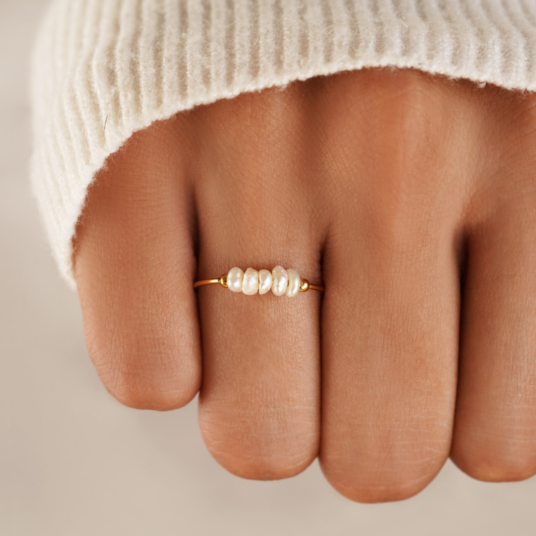 Silva - Ring made of freshwater pearls