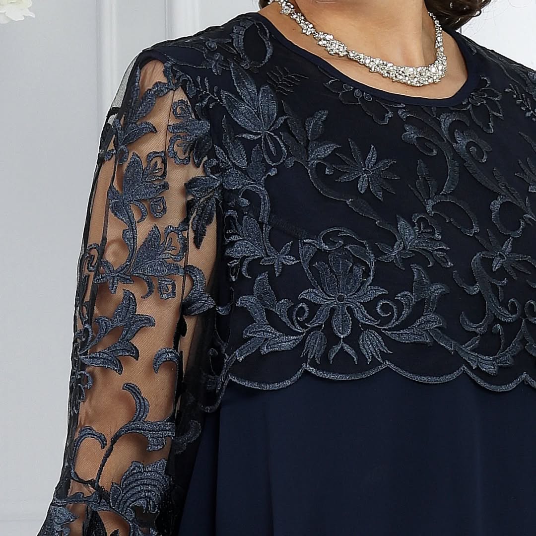 Women's Round Neck Embroidered Patchwork Dress