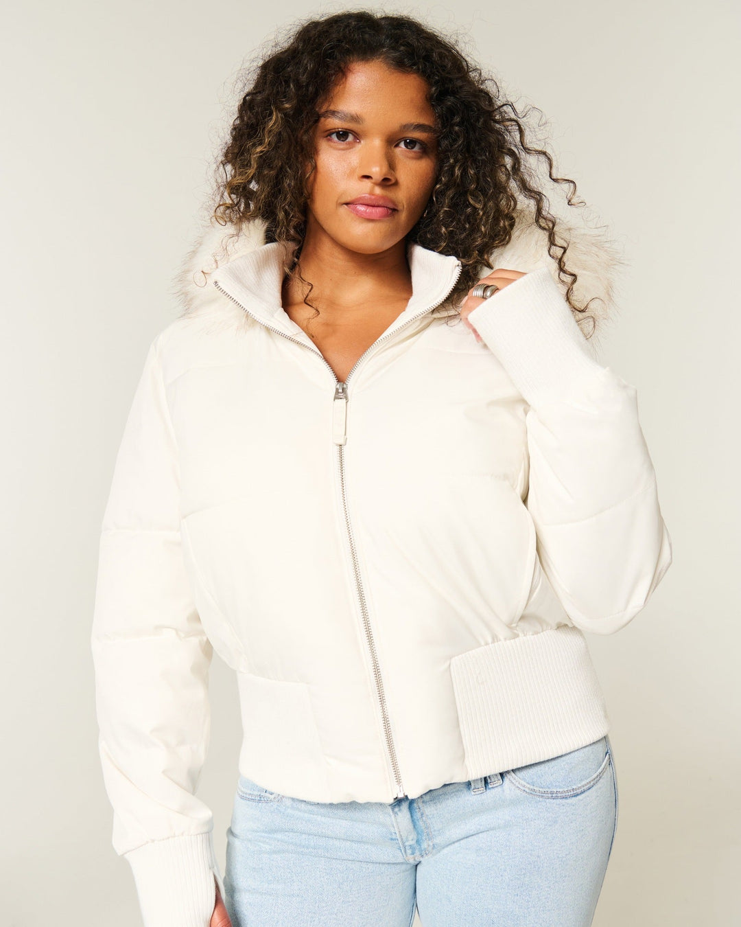 Women's Cropped Long Sleeve Puffer Jacket with Hood