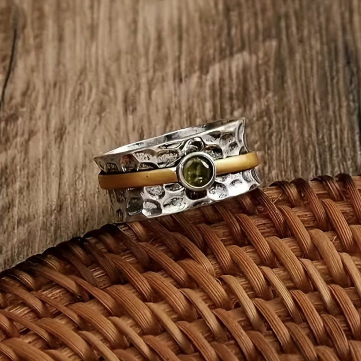 Elegant Zirconia Ring