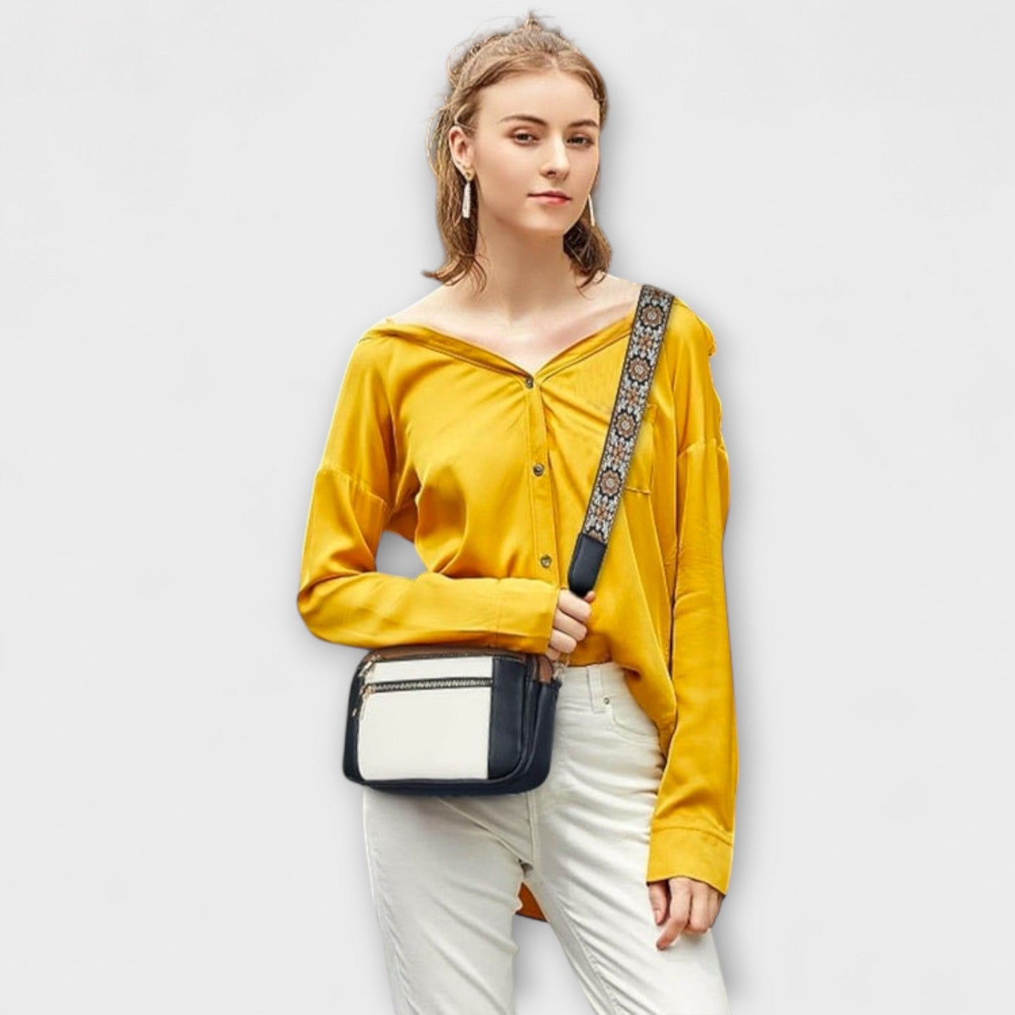 Erica™ - Elegant Leather Shoulder Bag